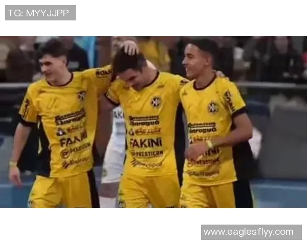 引爆全场的足球明星们如何用激情与实力征服球迷心灵