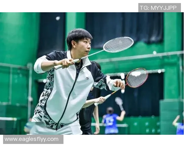 赛后分析:西安羽毛球队与武汉羽毛球队的战术灵活性对比与启示 赛后分析:西安羽毛球队与武汉羽毛球队的战术灵活性对比与启示