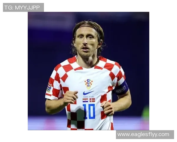 足球明星低调风格解析如何在聚光灯下保持真实自我 足球明星低调风格解析如何在聚光灯下保持真实自我